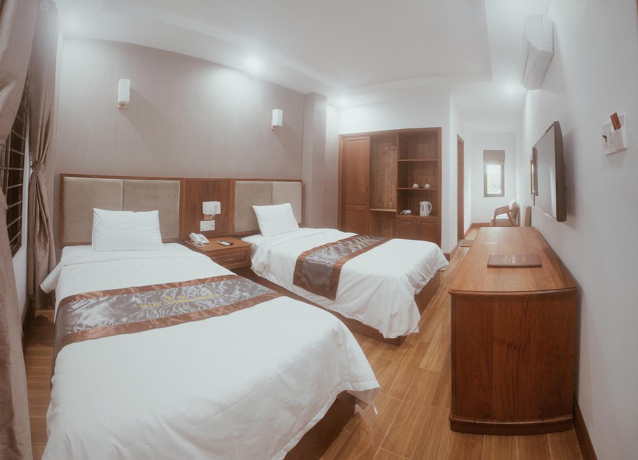 Hotel Nhat Thanh Куи Нхон Екстериор снимка