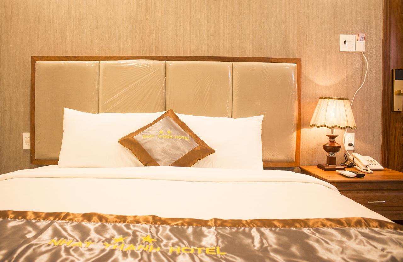 Hotel Nhat Thanh Куи Нхон Екстериор снимка